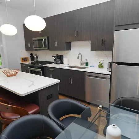 Apartment Spacious 4br West Loop Retreat With Optional Parking Chicago