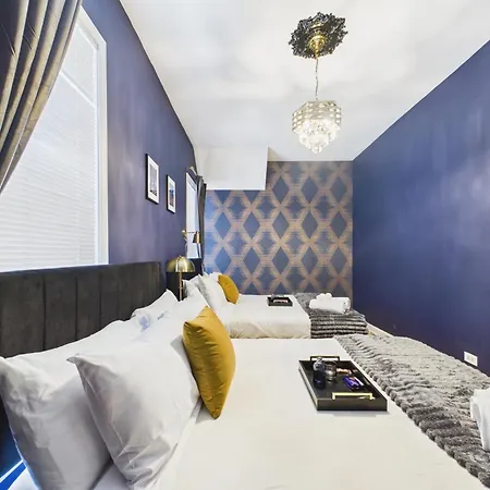 The Dakin Estate 4br Art Deco Speakeasy Duplex Apartment *