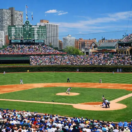 Wrigley Luxe 3br Free Parking
