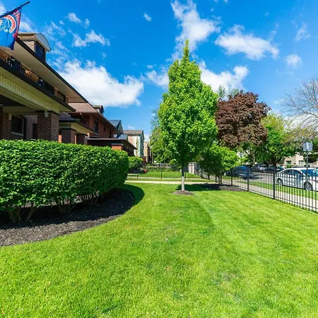 Your Retreat * Chicago