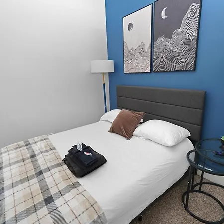 Cozy 2br Near Mccormick & Wintrust With Opt Parking Apartment