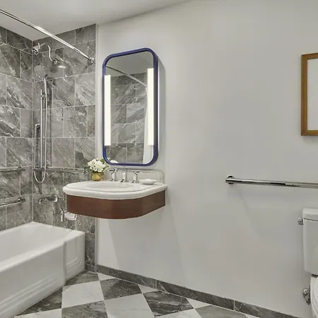 Intercontinental Magnificent Mile By Ihg Hotel Chicago