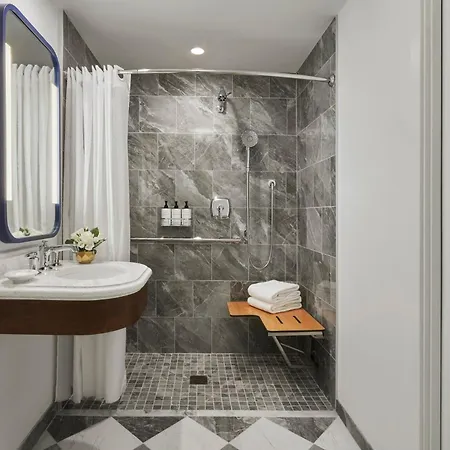 Intercontinental Magnificent Mile By Ihg