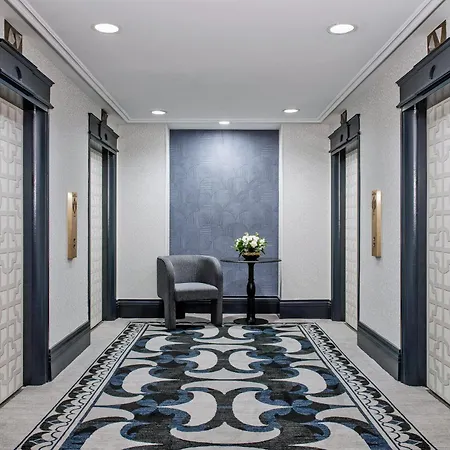 Intercontinental Magnificent Mile By Ihg Hotel