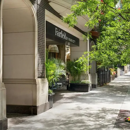 Fairfield And Downtown/ Magnificent Mile 3* Chicago