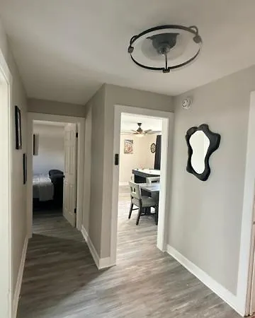 Apartment Stylish Retreat