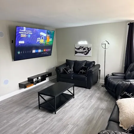 Stylish Retreat *