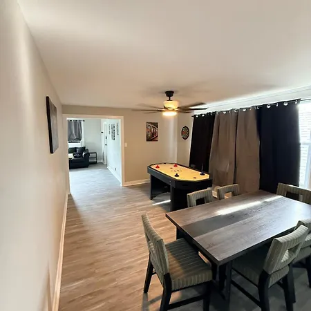 Stylish Retreat * Chicago