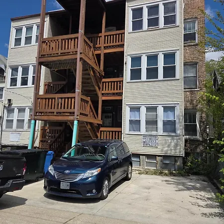 Apartment Midway Park - Landmark District *