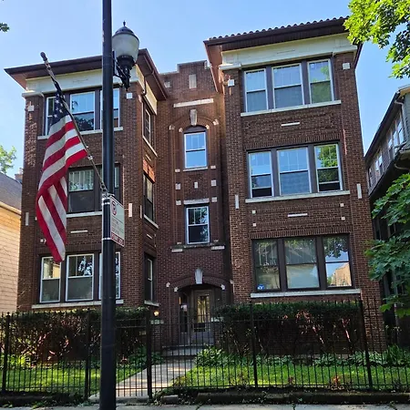 Midway Park - Landmark District Apartment Chicago