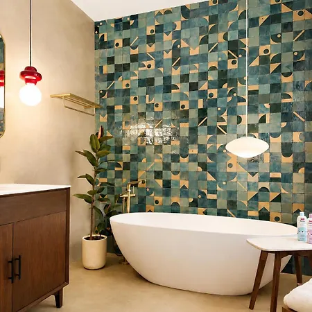 Apartment European Coziness In Bronzeville *