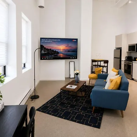 Regal Stylish Uptown Loft Beachfront Rooftopwfhgym Apartment