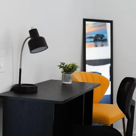 Apartment Regal Stylish Uptown Loft Beachfront Rooftopwfhgym Chicago