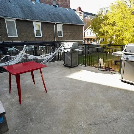 Apartment Modern 4br Pilsen Retreat Near Illinois Medical District & Downtown Chicago