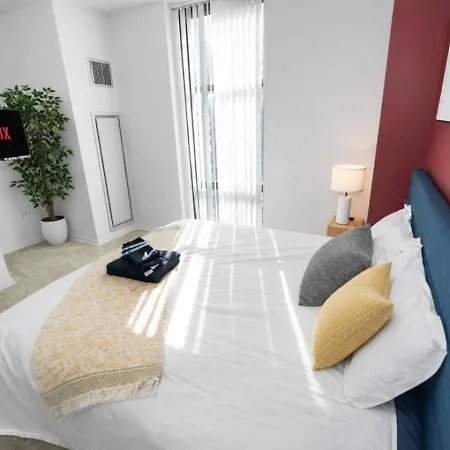 South Loop 2br Skyline Views - 5 Min To Grant Park Apartment