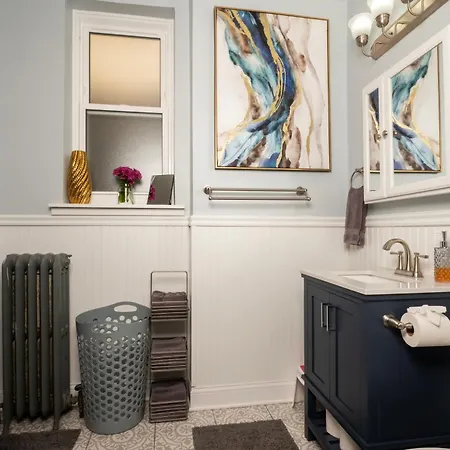 Chic & Comfy 3br, Family Friendly