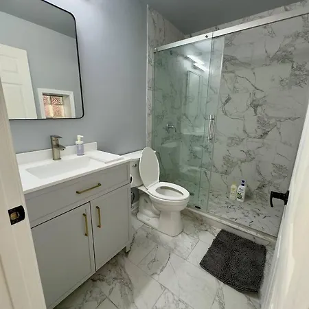 4br Downtown Retreat Free Street Parking Chicago