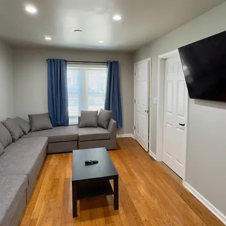 4br Downtown Retreat Free Street Parking * Chicago
