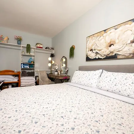 Chic & Comfy 3br, Family Friendly