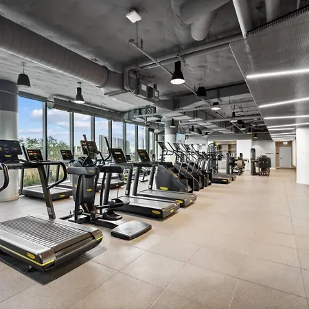 Extraordinary Spacious Chicago