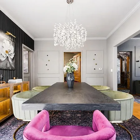 The Velvet Manor Luxe 3br Jacuzzi Garage * Chicago