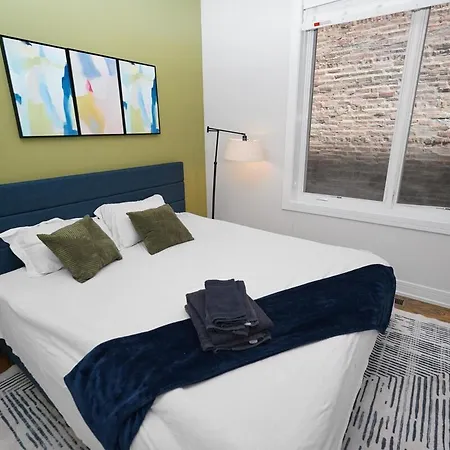 Little Italy 5br With Optional Parking
