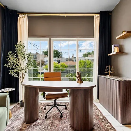 The Velvet Manor Luxe 3br Jacuzzi Garage Chicago