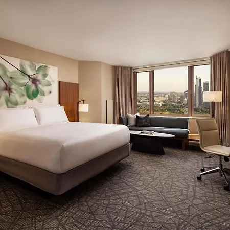 Fairmont Millennium Park Hotel 4*
