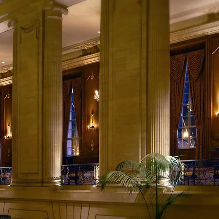 Hilton 3* Chicago