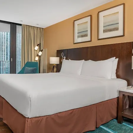 Radisson Blu Aqua Hotel, 4* Chicago