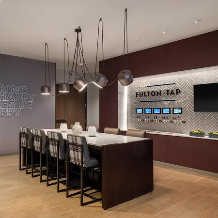 Hampton Inn Chicago West Loop Fulton Market Area Hotel Chicago