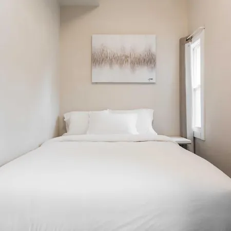 Double Play Wrigley - Prime Location Across From Wrigley Field & Transit - 2br Apts *