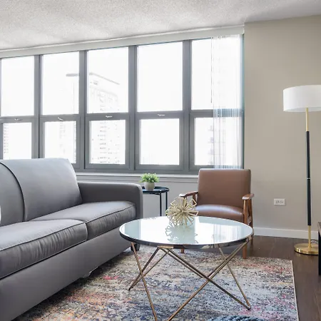 Kasa Magnificent Mile 4*