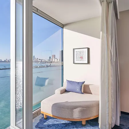 Sable At Navy Pier Chicago, Curio Collection By Hilton 4* Chicago