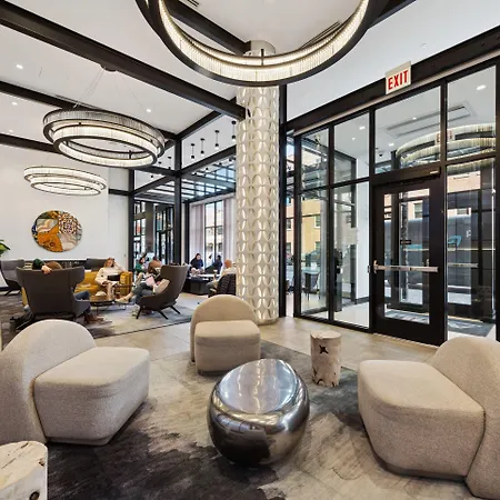 Hotel Kasa River North Chicago
