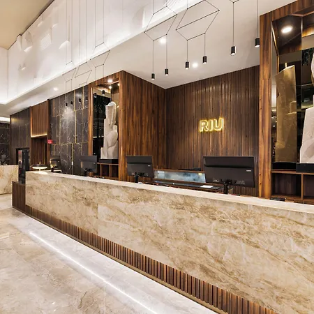 Hotel Riu Plaza Chicago