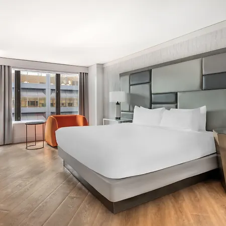 Hilton Grand Vacations Club Magnificent Mile 3*