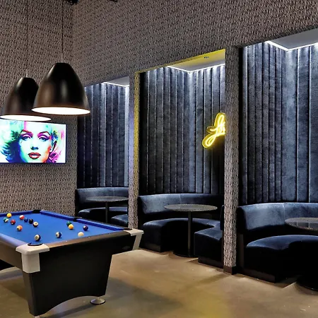 Aloft By Marriott Mag Mile Hotel