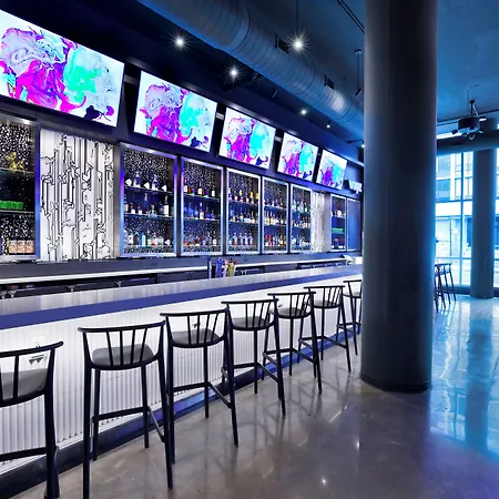 Aloft By Marriott Mag Mile Chicago