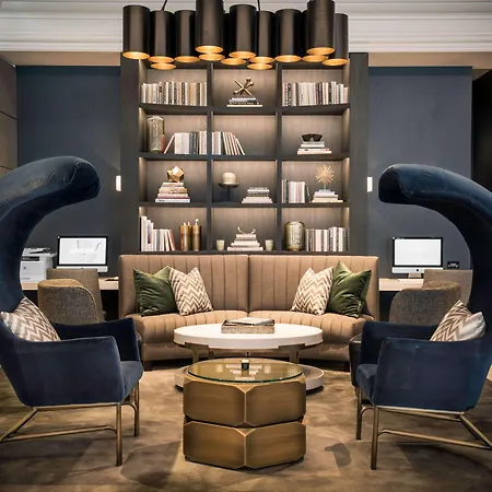 Hotel Londonhouse Chicago, Curio Collection By Hilton Chicago