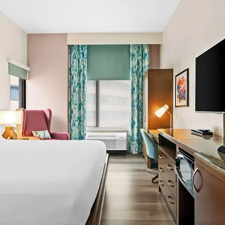 Hotel Hilton Garden Downtown Riverwalk Chicago