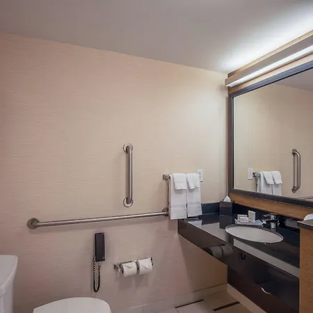 Fairfield And Downtown-river North Hotel 3*