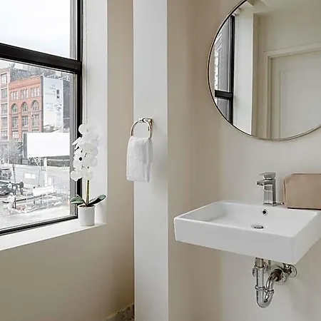 Hotel Found Hotels, Chicago, Series By Marriott 3*