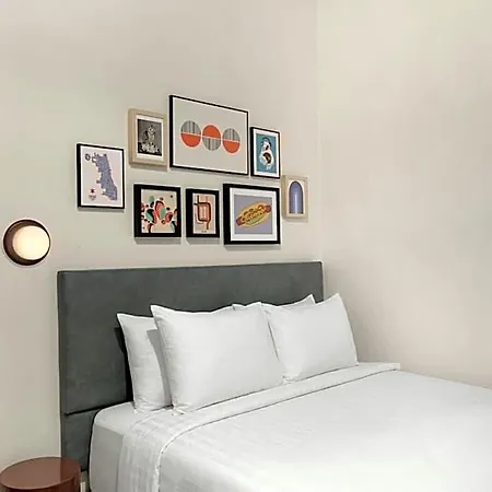 Found Hotels, Chicago, Series By Marriott Hotel
