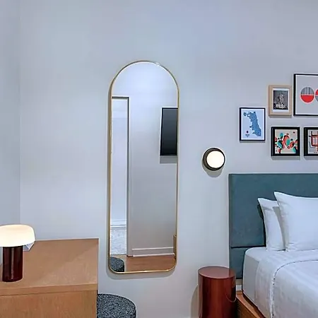 Found Hotels, Chicago, Series By Marriott 3* Chicago