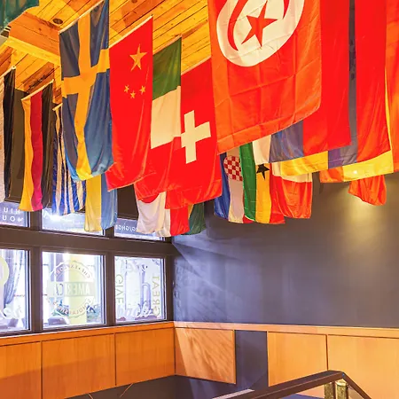 Hostel Hi