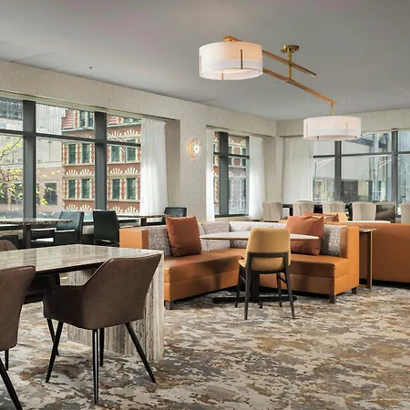 By Marriott Downtown/river North Hotel 3*