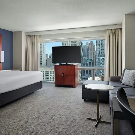 By Marriott Downtown/river North Hotel 3*