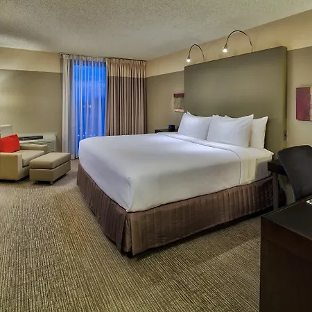 Crowne Plaza - West Loop By Ihg 3*