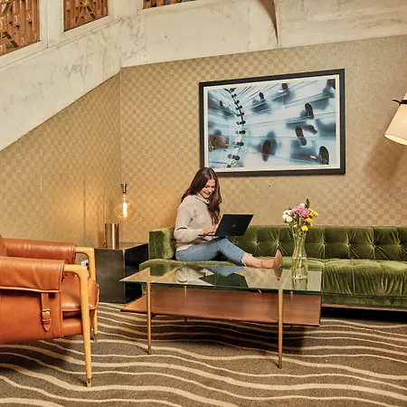 Hotel Club Quarters Wacker At Michigan, 4*